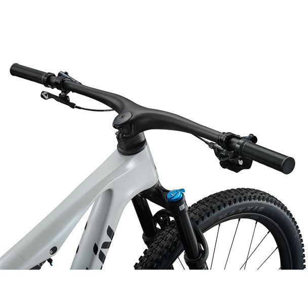 Pique X Advanced SL 2 M White/Carbon