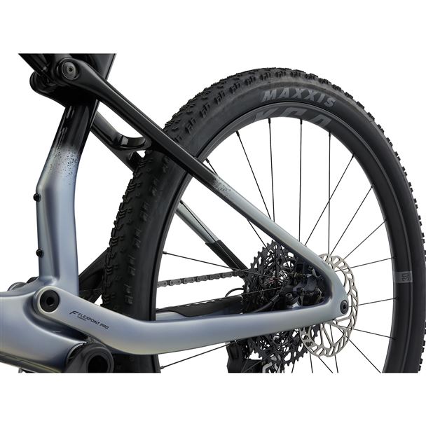 Pique Advanced SL 2 M Dreamy Blue / Black