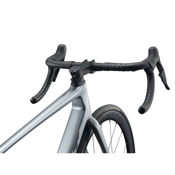 TCR Advanced Pro 1-AXS M Tech Silver