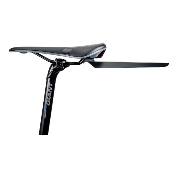 GIANT UNICLIP FENDER WITH DOCKING STATION