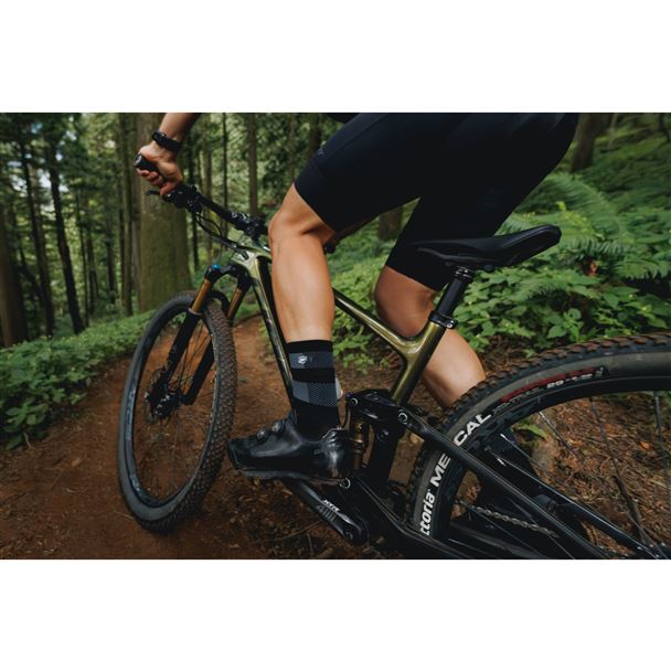 GIANT GRIT SLR SADDLE