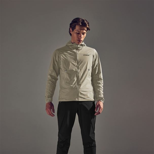 GORE FERNFLOW Hooded Windbreaker Mens tech beige M