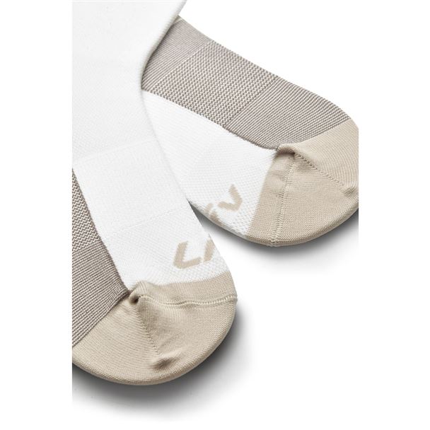 LIV VANTAGE SOCKS white M/L