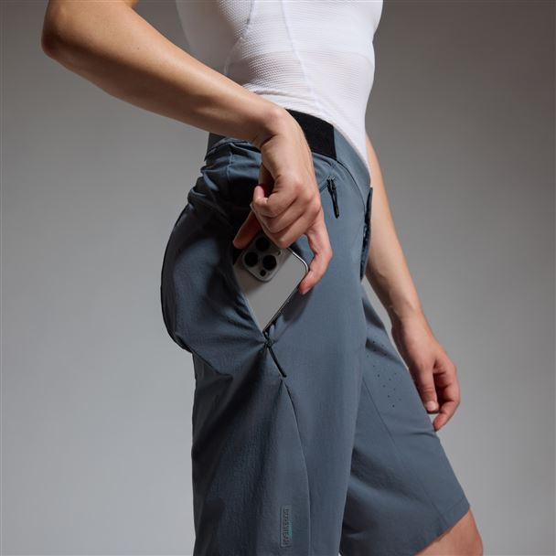 GORE FERNFLOW Shorts Womens lab graphite M