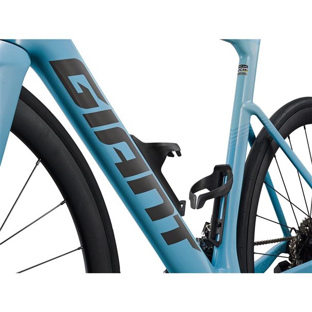 Propel Advanced 2 M Mach Blue