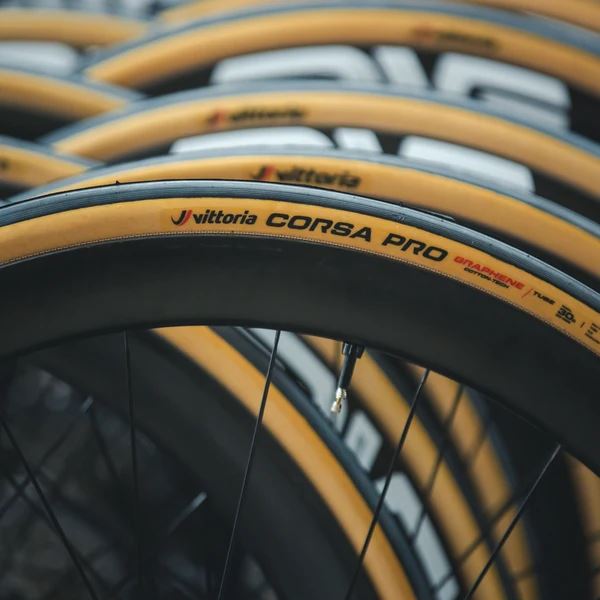 VITTORIA Corsa Pro 30-622 fold TLR cotton tan-blk-blk G2.0