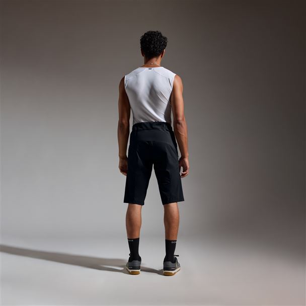GORE FERNFLOW Shorts Mens black M