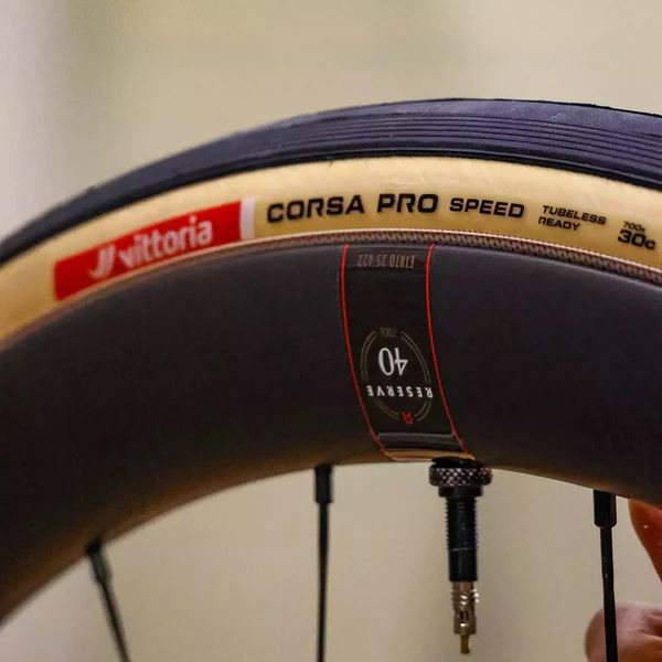 VITTORIA Corsa Pro Speed 30-622 fold TLR cotton tan-blk-blk G2.0