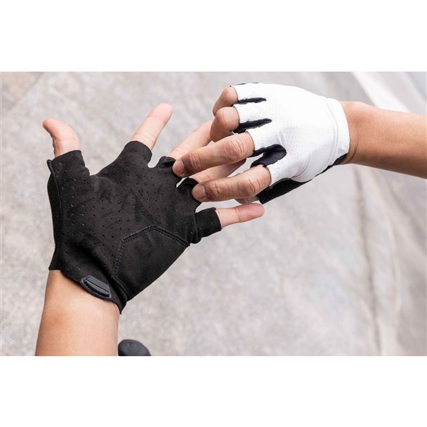 GIANT WISP SF GLOVE WHITE M