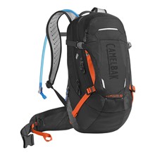 CamelBak H.A.W.G. LR 20-Black/Laser Orange CamelBak H.A.W.G. LR 20-Black/Laser Orange