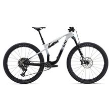 Pique X Advanced SL 2 M White/Carbon